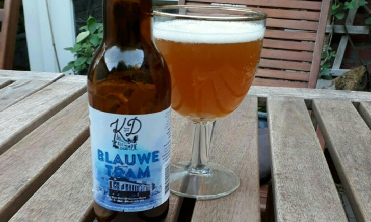 Blauwe Tram Tripel uitgeschonken